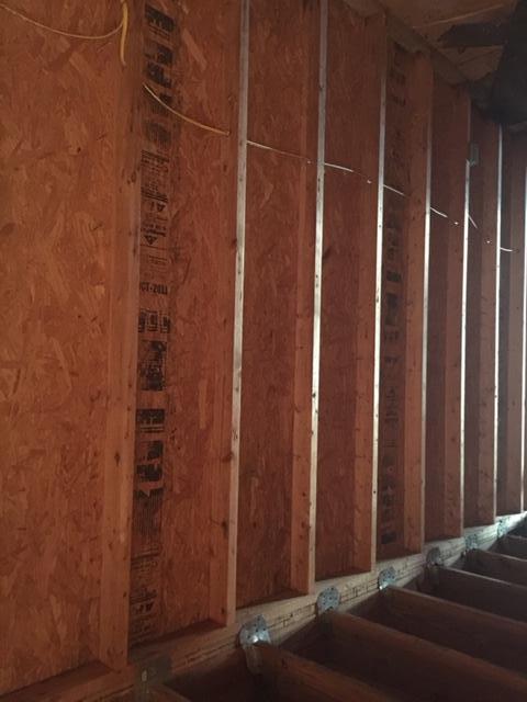 GULF LAGOON BEACH 70B1 & 70B2 BEG 21.83' SELY OF NW COR LOT 6 TH SELY 15.46' SWLY 200' NW 15.55' NEL - Residential