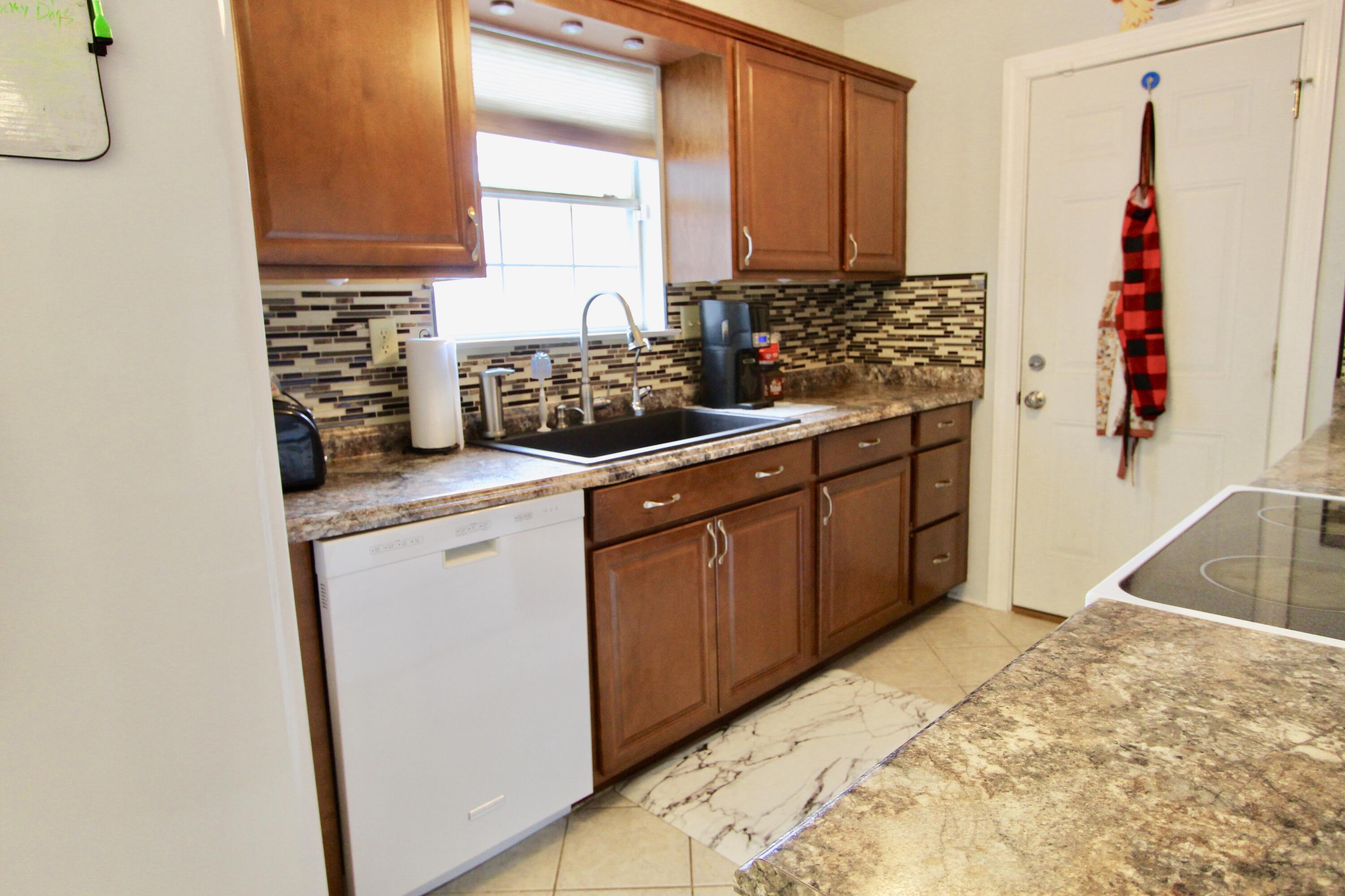 ADAMS POWELL - Residential