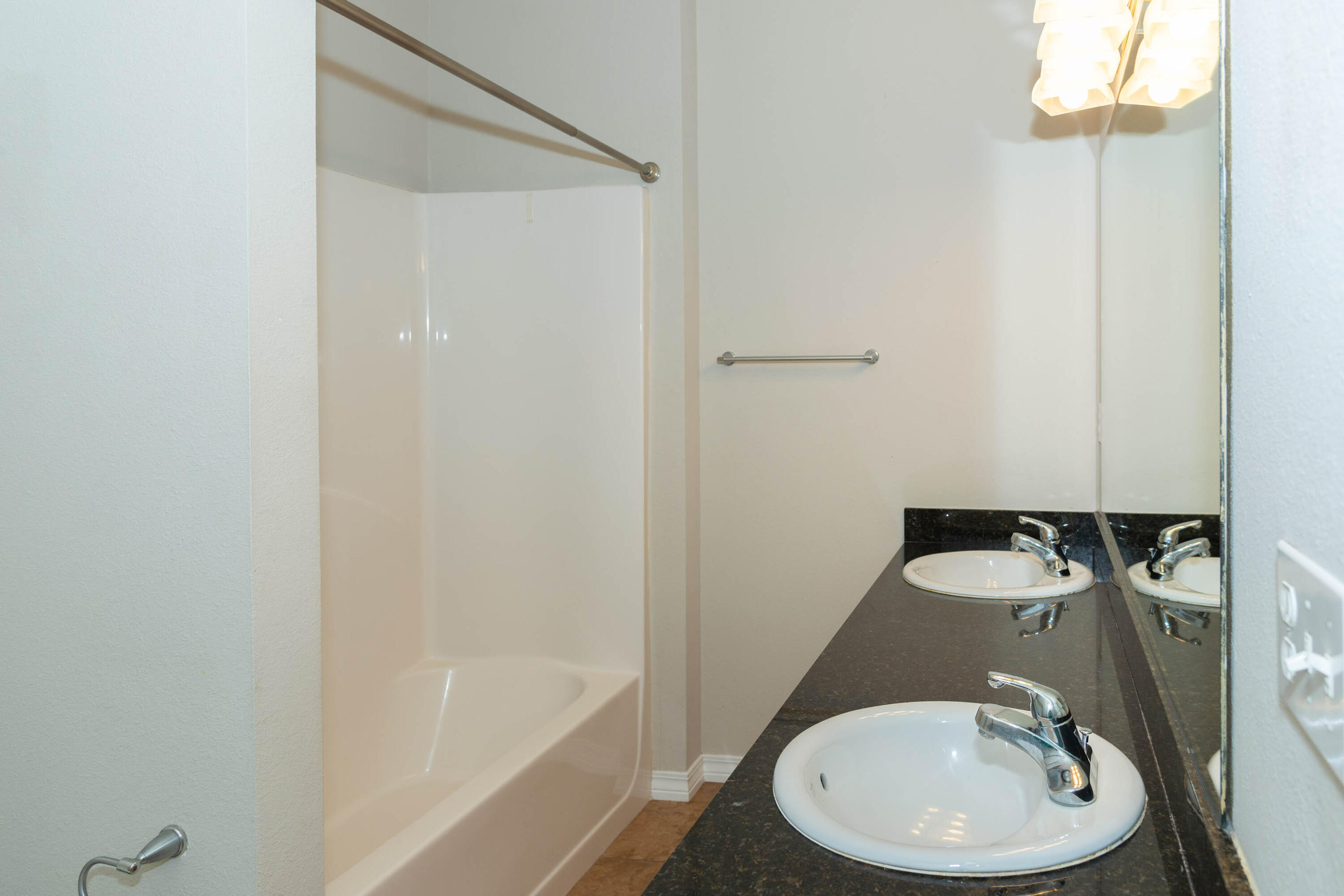 MERIDIAN SQUARE T/H - Residential Lease