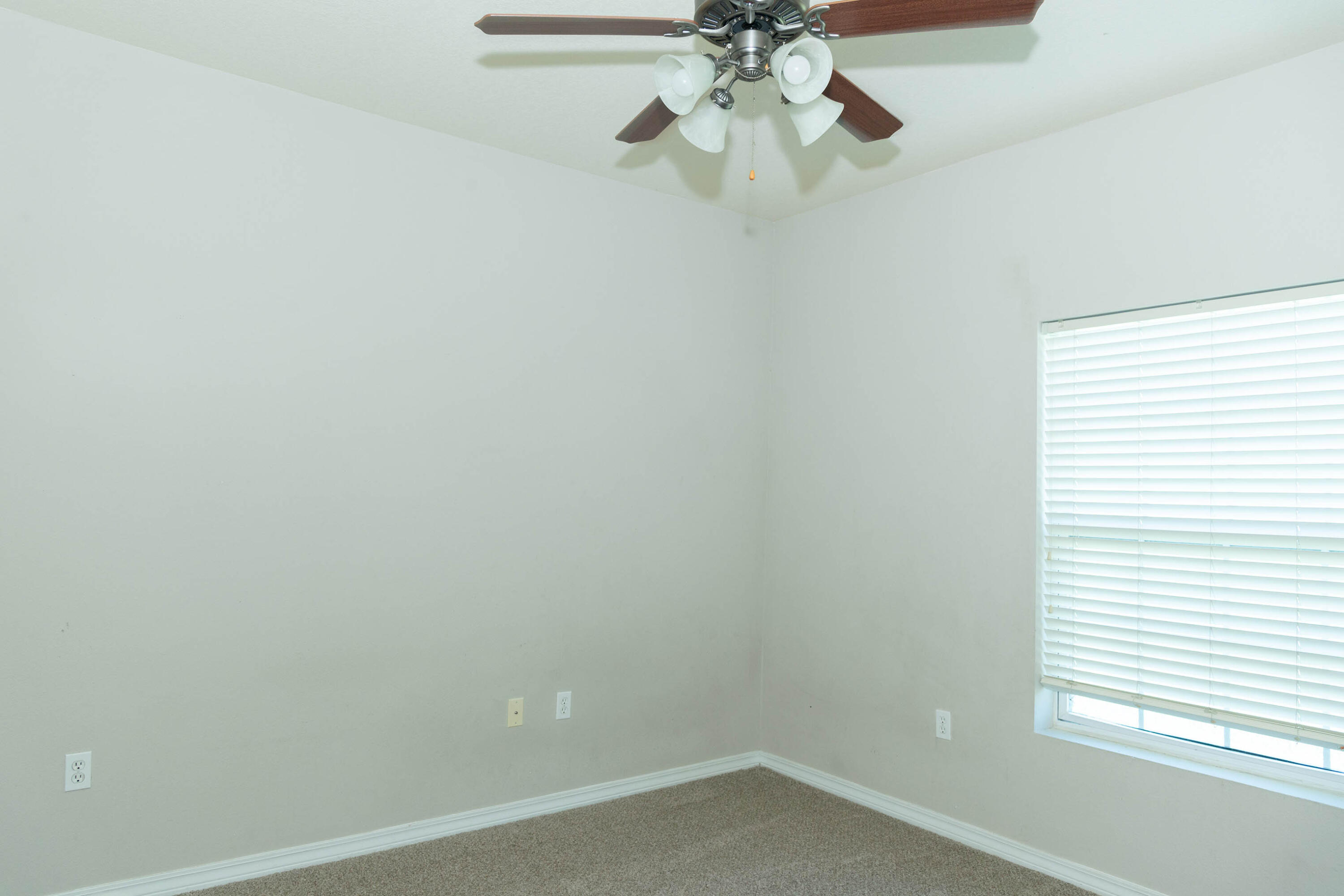 MERIDIAN SQUARE T/H - Residential Lease