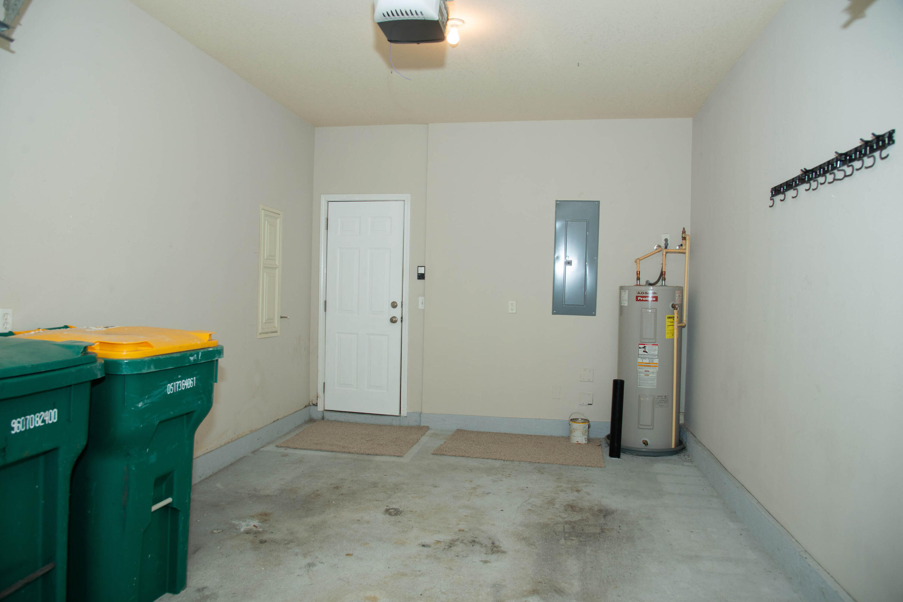 MERIDIAN SQUARE T/H - Residential Lease