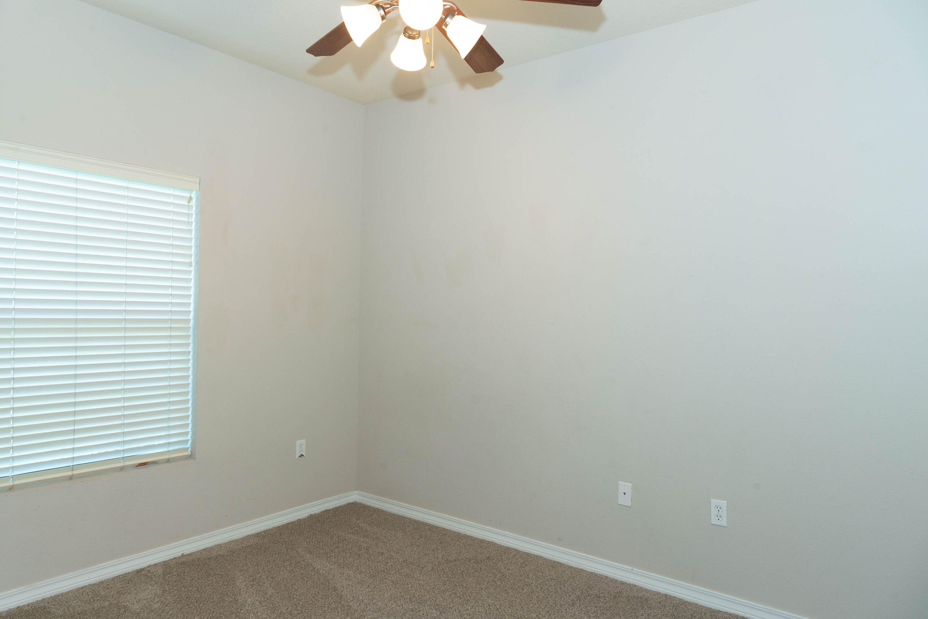 MERIDIAN SQUARE T/H - Residential Lease