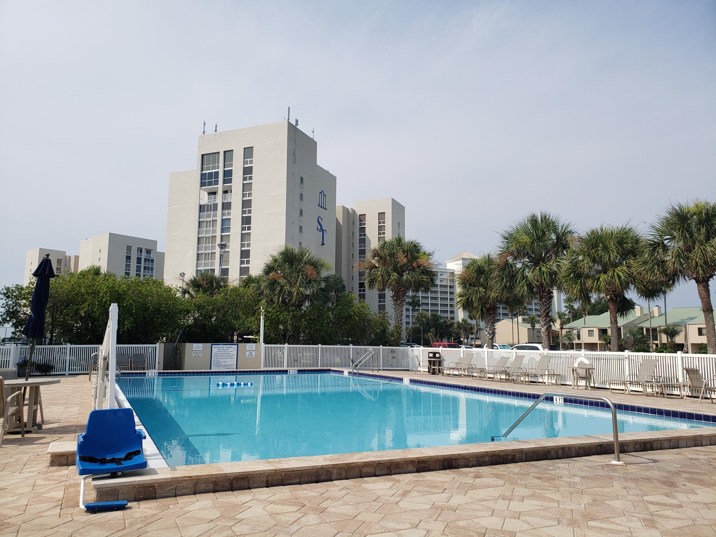 SHORELINE TOWERS 2 - Residential