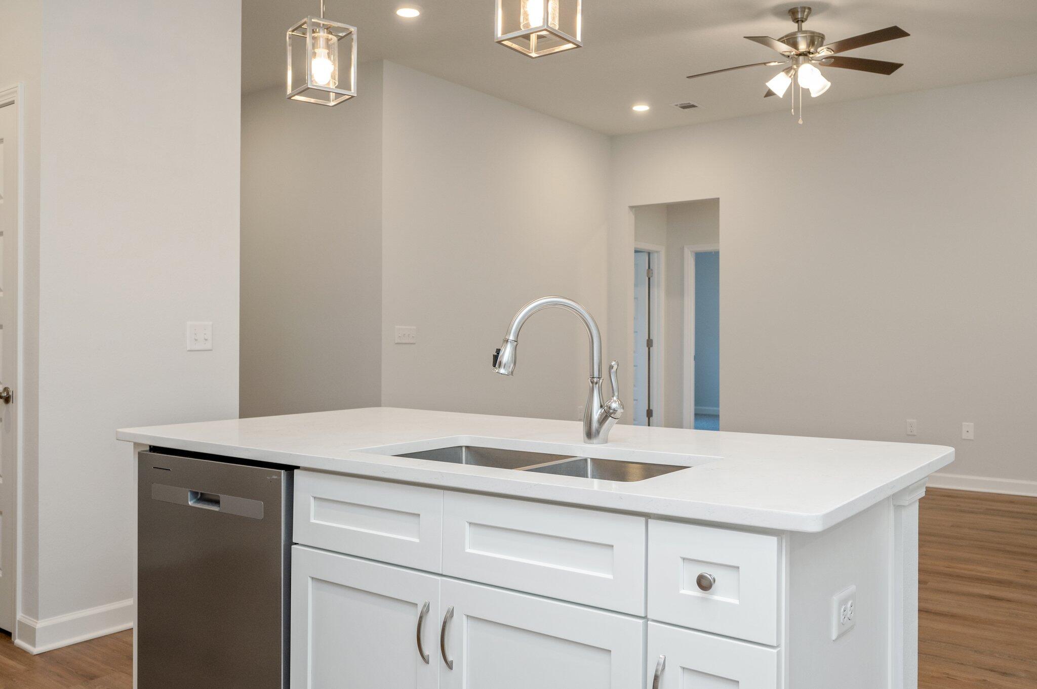 LAKE ARTHUR EST PH I - Residential