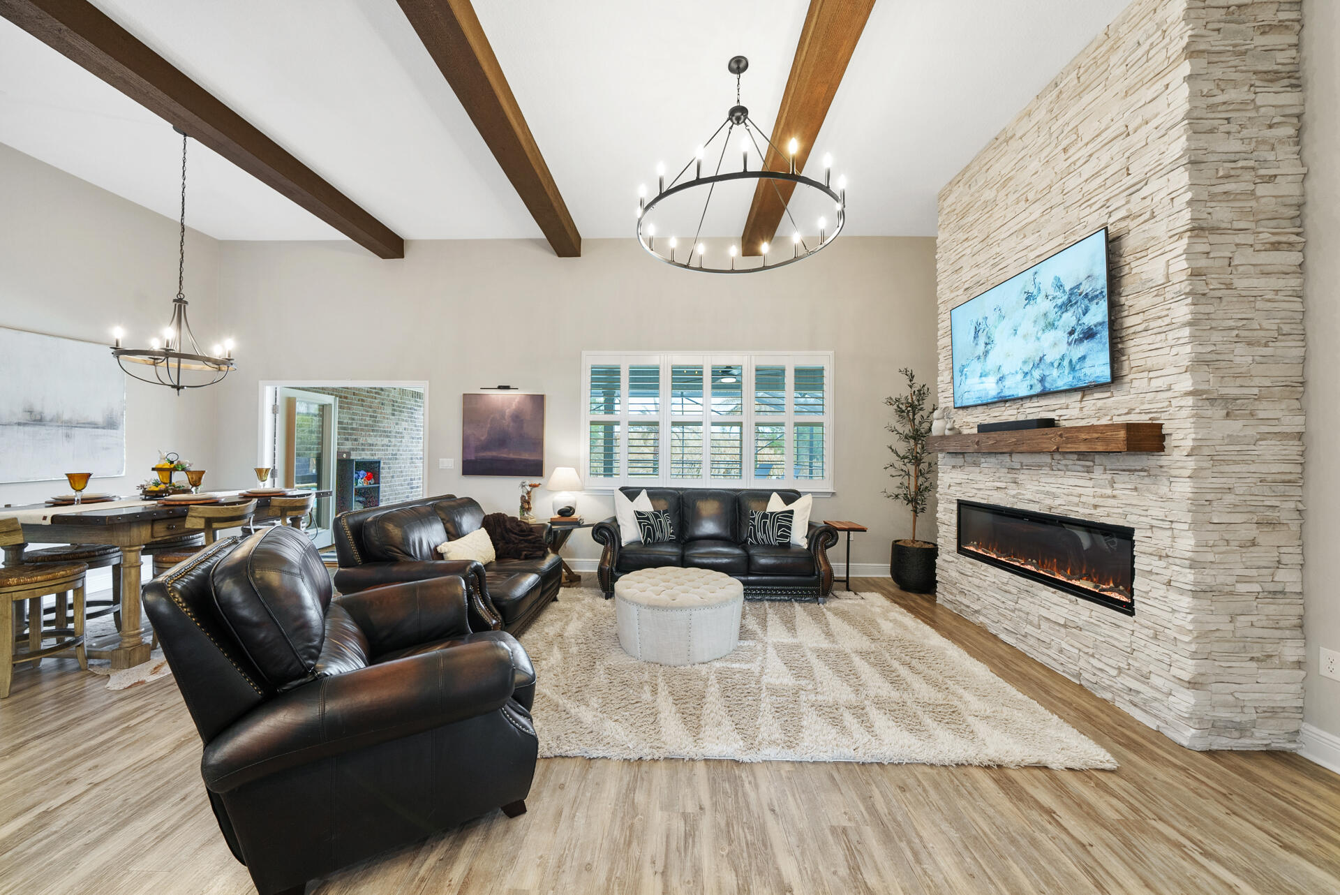 WINDSWEPT ESTATES - Residential