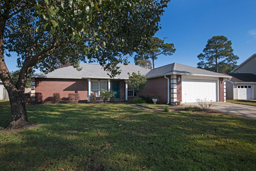 This home has it all! It has an open floor plan, cathedral ceiling, gas log fire place, eat in kitchen, breakfast bar, split floor plan. Master has 2 walk in closets, 2 separate vanities in master bath and a separate powder room. There is another space that can be used as either an office or a dining room, Florida room with ceramic tile, and a huge back yard with pool.New roof replaced in November 2018. Great family home in a cul-de-sac in a great neighborhood! Not in a flood zone. See LOMA letter in documents.