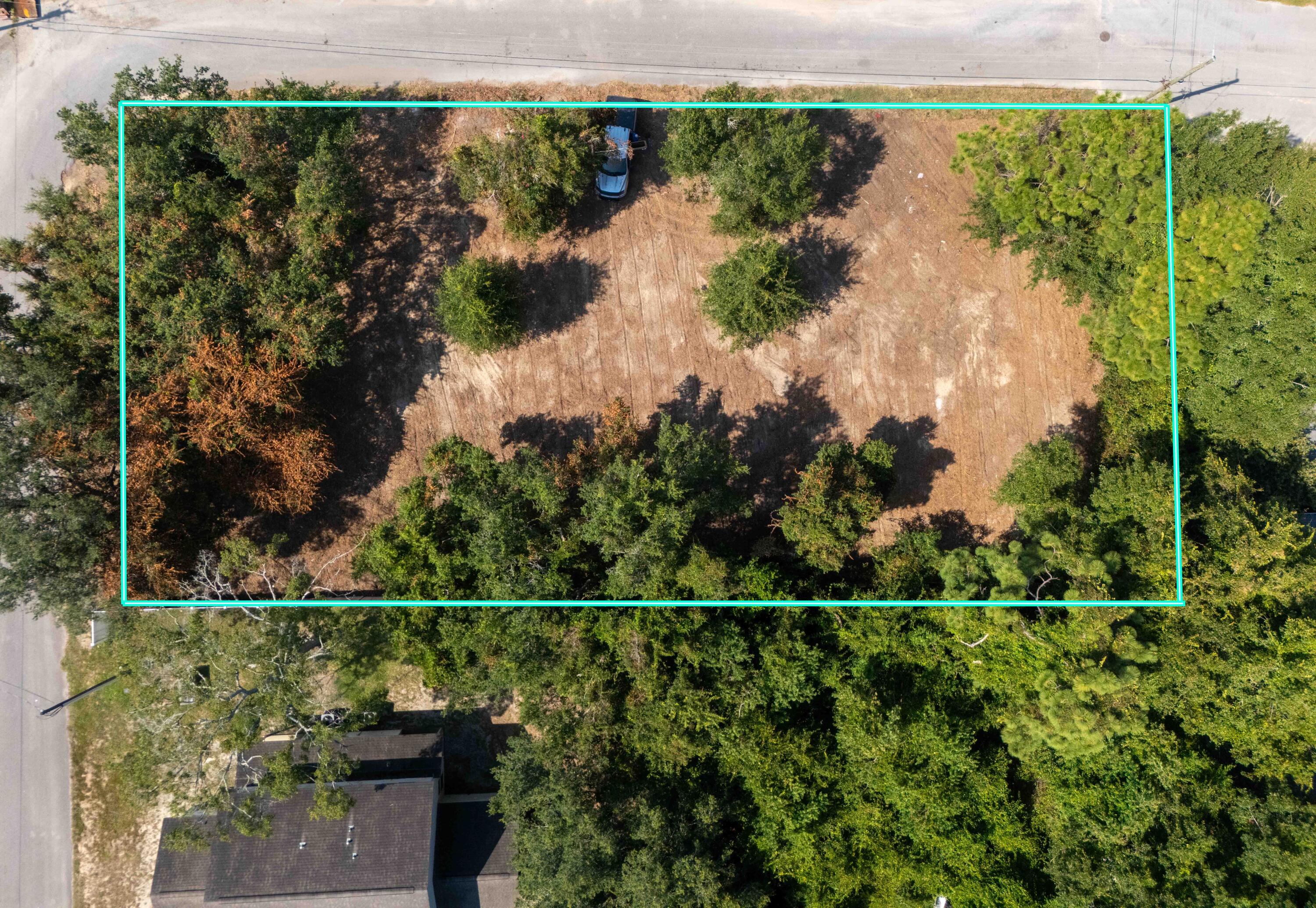 METES & BOUNDS - Land