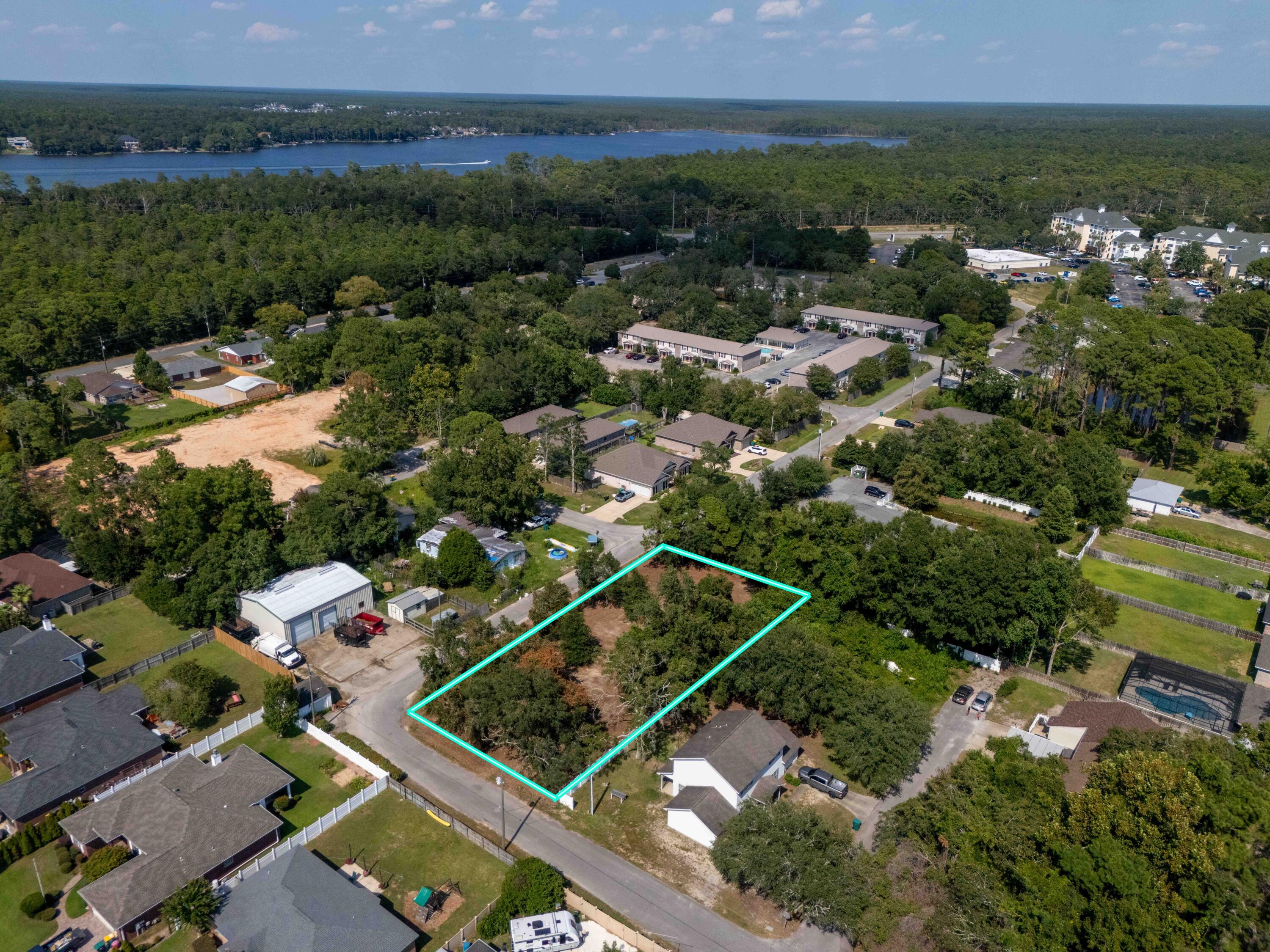 METES & BOUNDS - Land