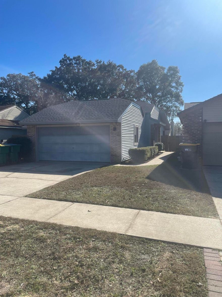 Three bedrooms with two full bathrooms. The living room has a gas fireplace & sliding doors to the screen room. The Kitchen has a refrigerator, stove/oven & dishwasher. Privacy fenced backyard. There is no smoking allowed. Convenient to bases, schools, dining, and shopping. Call to view today.