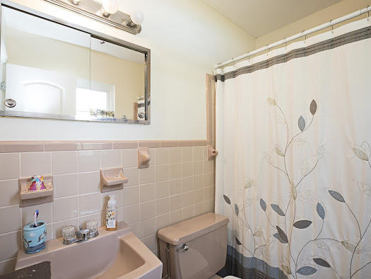 VESTA HEIGHTS 3RD ADDN - Residential