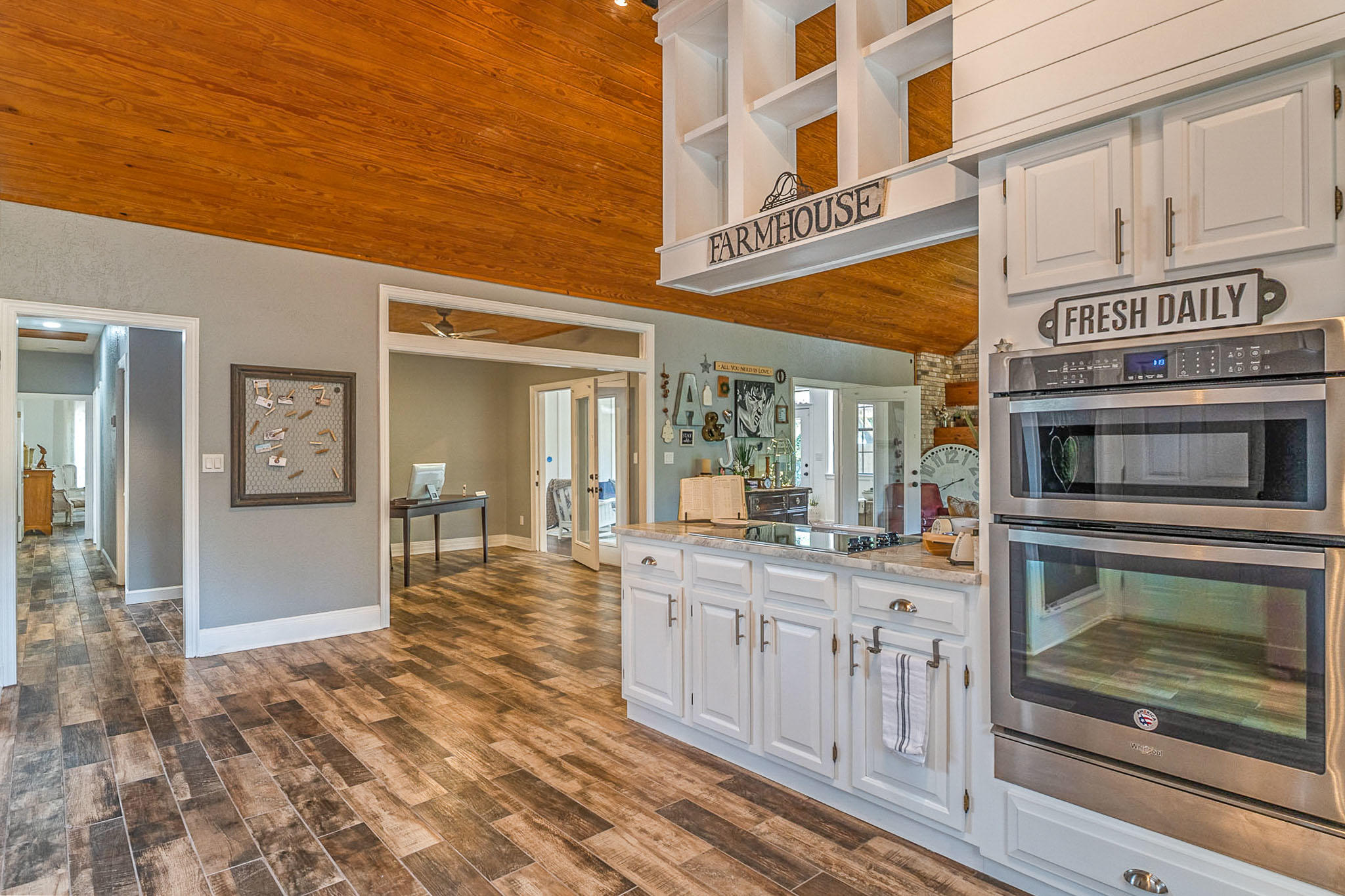 RAINTREE ESTATES - Residential