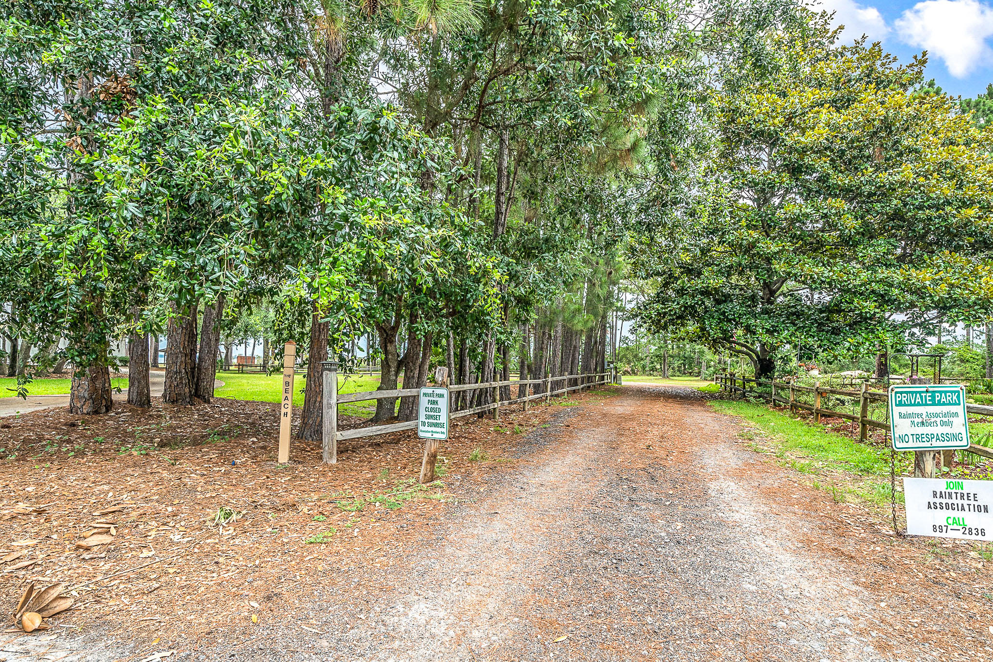 RAINTREE ESTATES - Residential