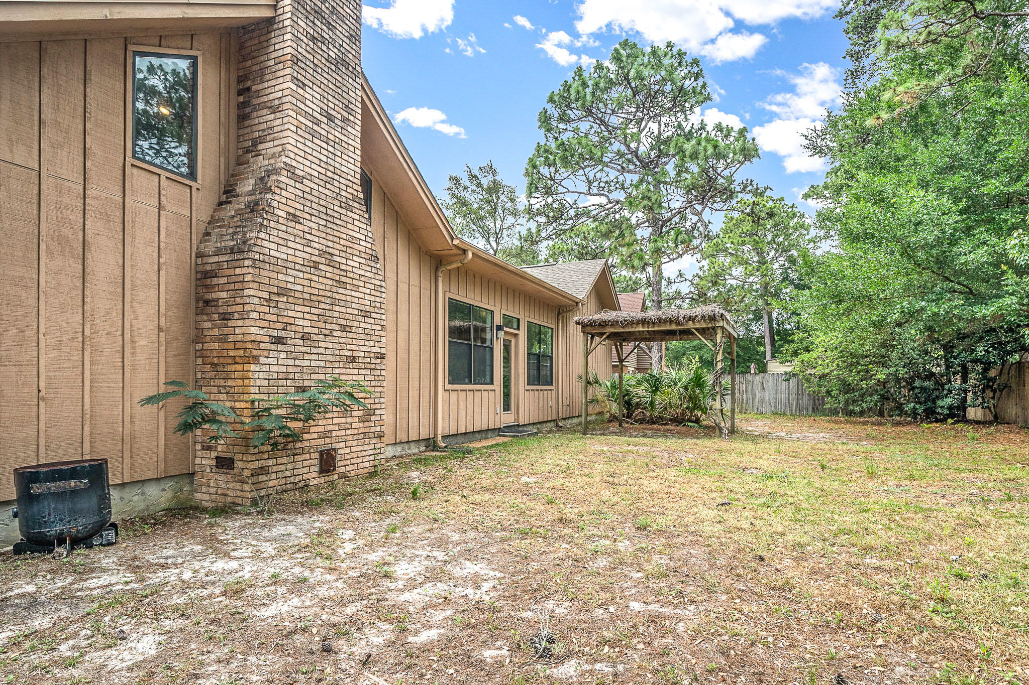 RAINTREE ESTATES - Residential