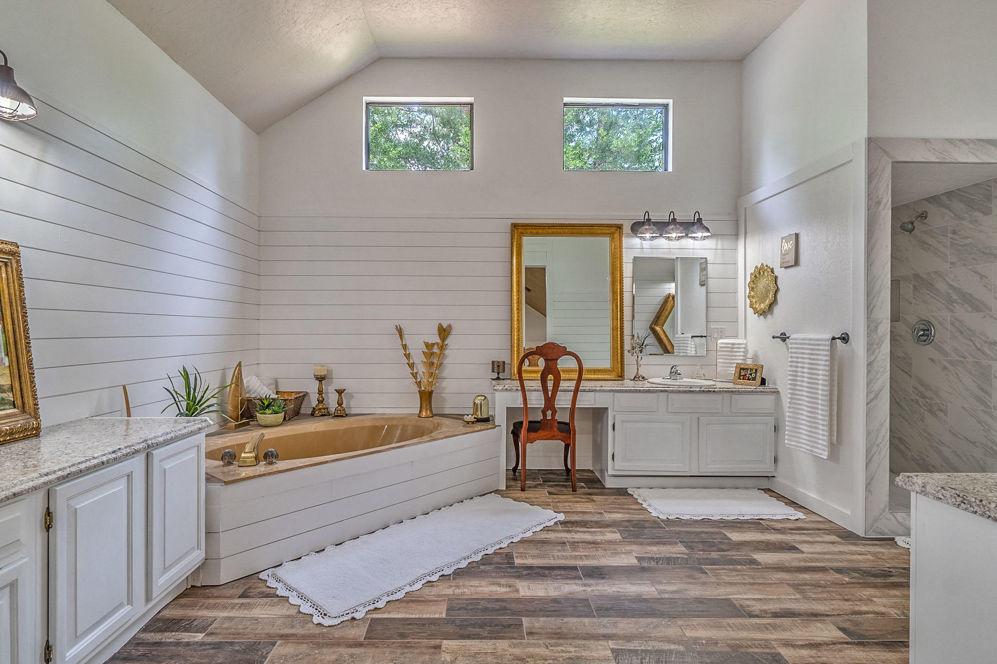 RAINTREE ESTATES - Residential