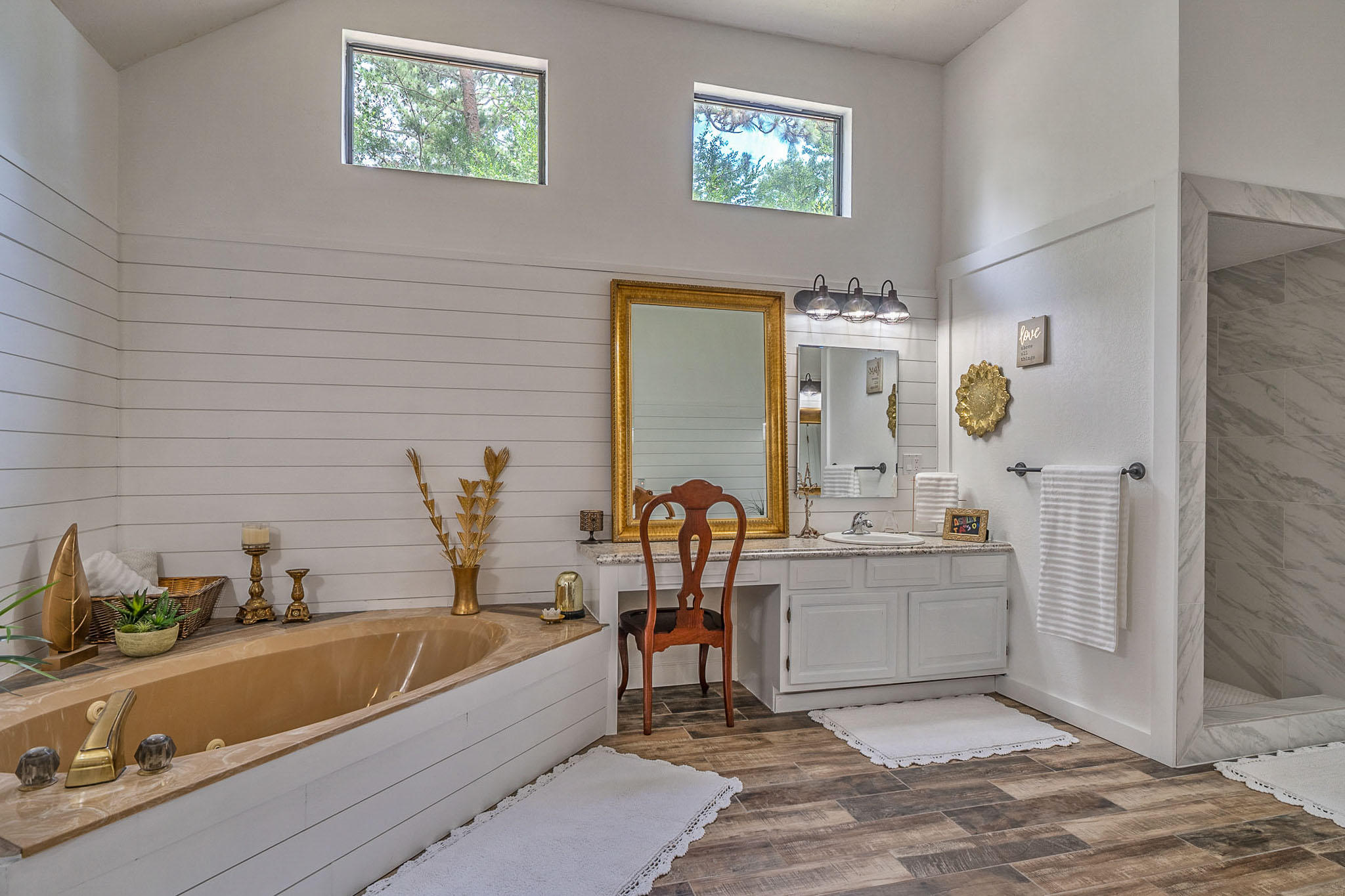 RAINTREE ESTATES - Residential