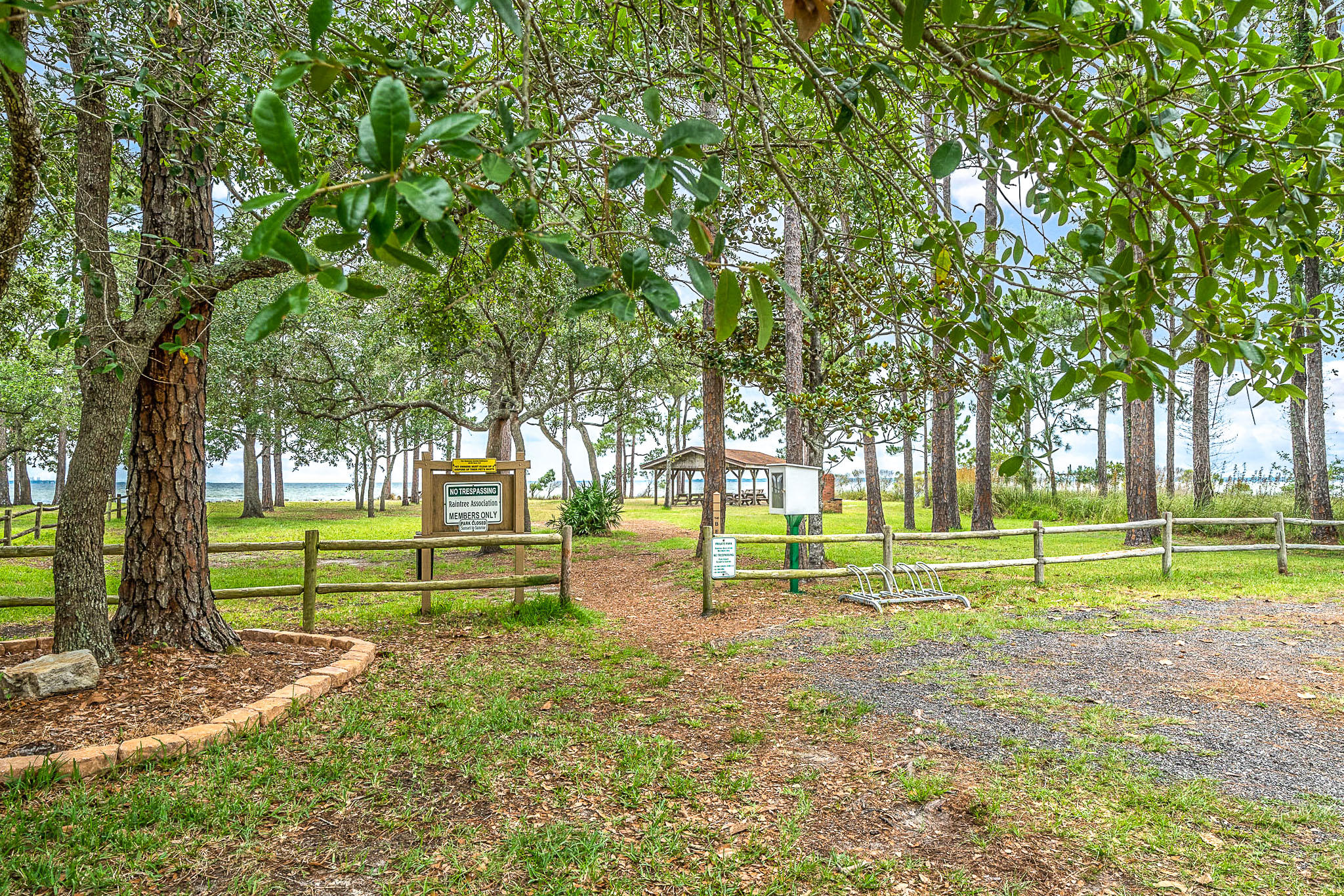 RAINTREE ESTATES - Residential