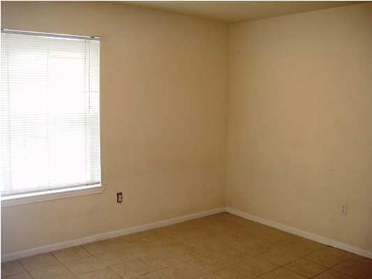 INDIAN LAKE - Residential Lease