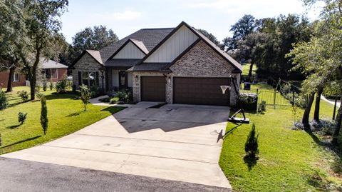 A home in Navarre