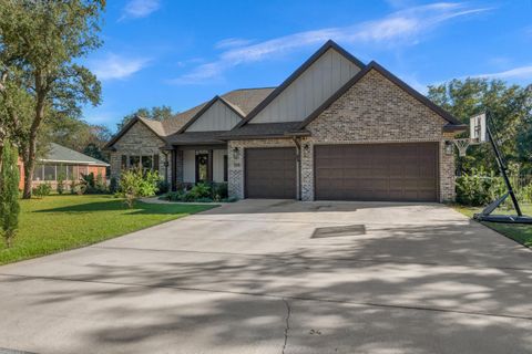 A home in Navarre