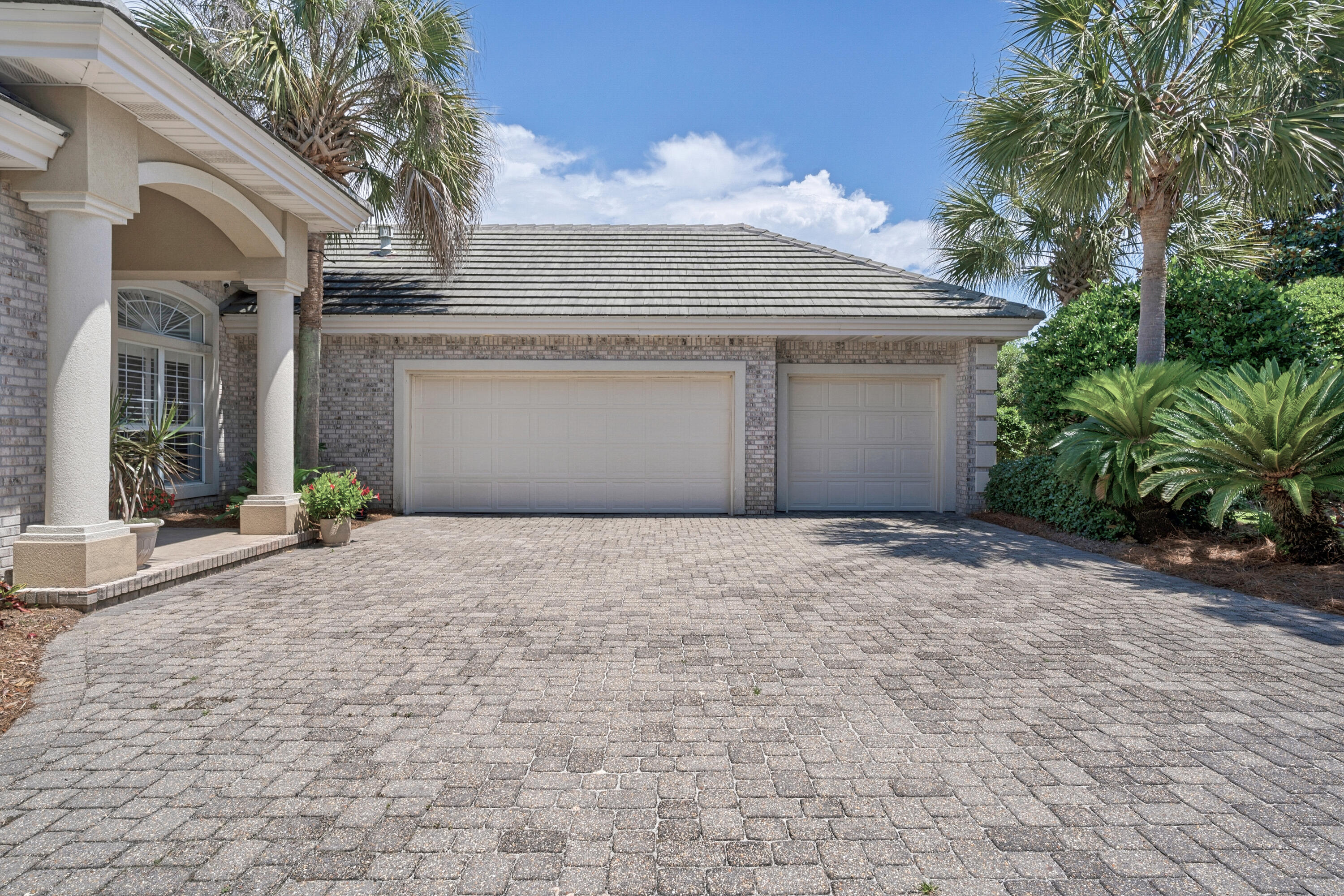 REGATTA BAY PH 1 - Residential