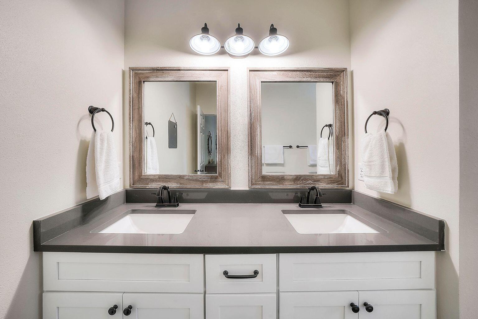 LAKE SHORE ESTATES - Residential