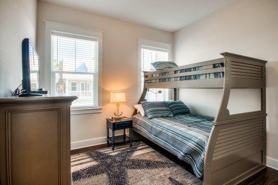 Prominence Phase 3 North - Residential Lease