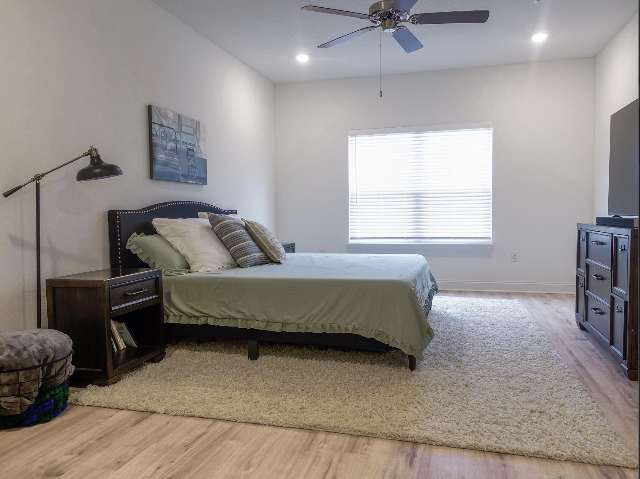 LIVE OAK - Residential Lease