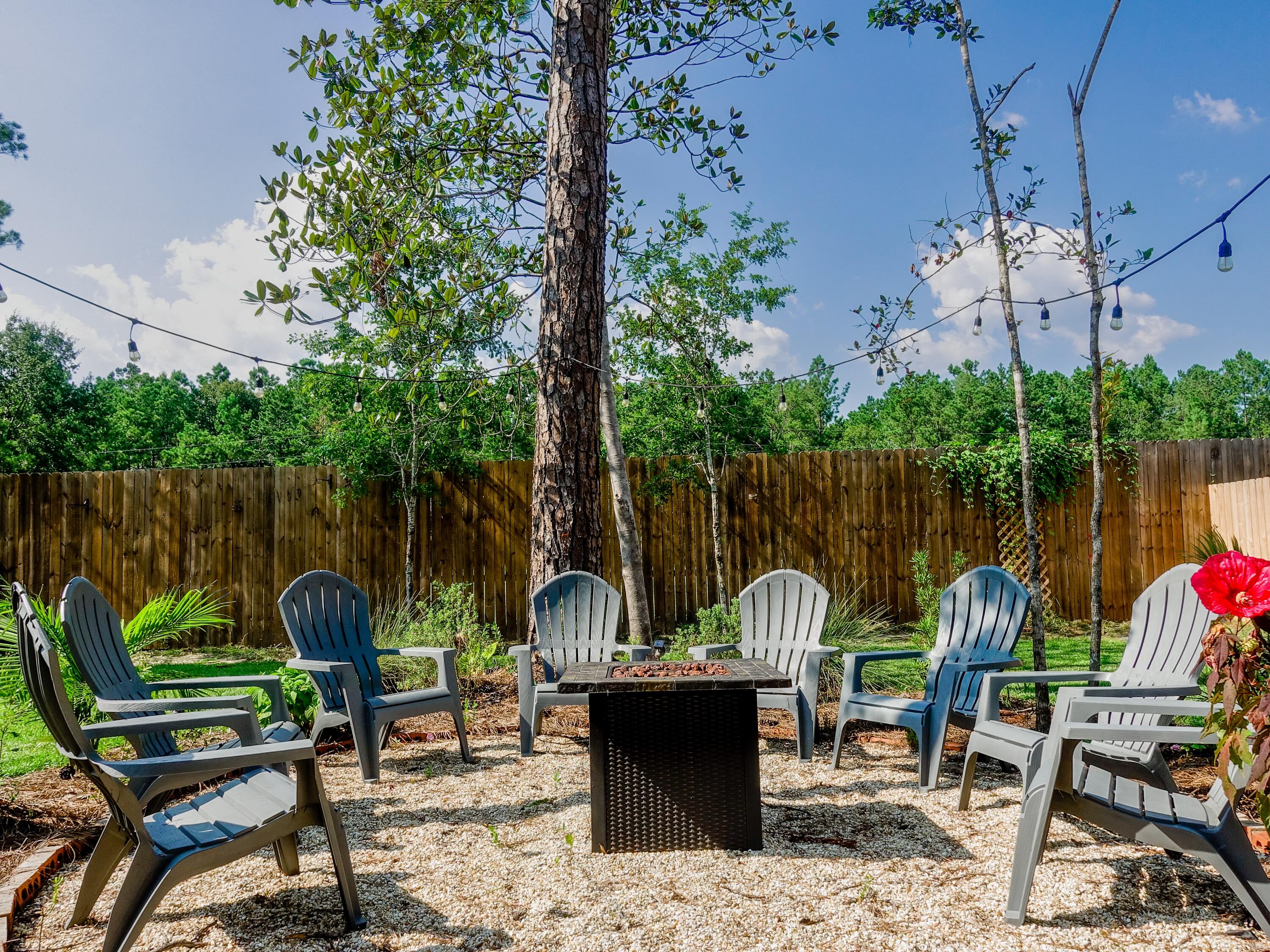 LIVE OAK - Residential Lease