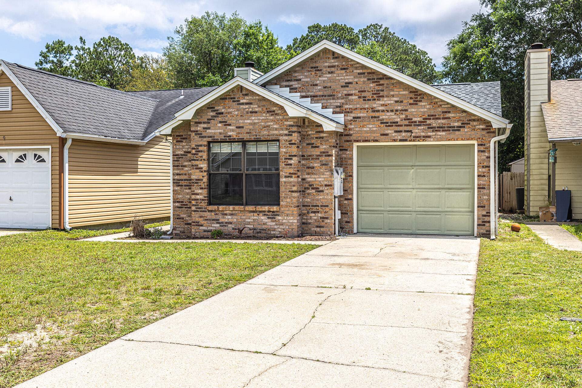 KELLY HILL ESTATES - Residential