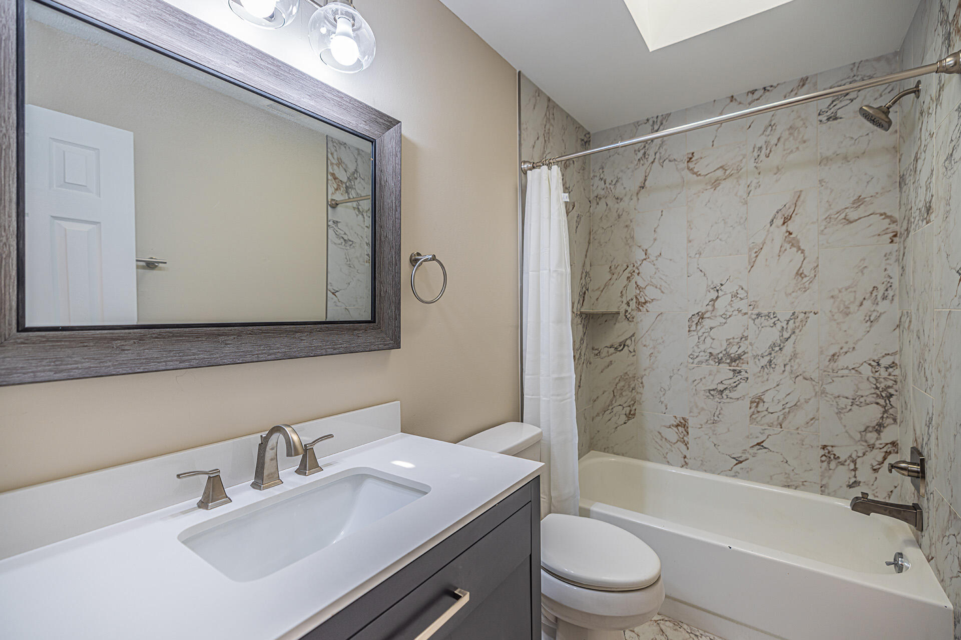 KELLY HILL ESTATES - Residential