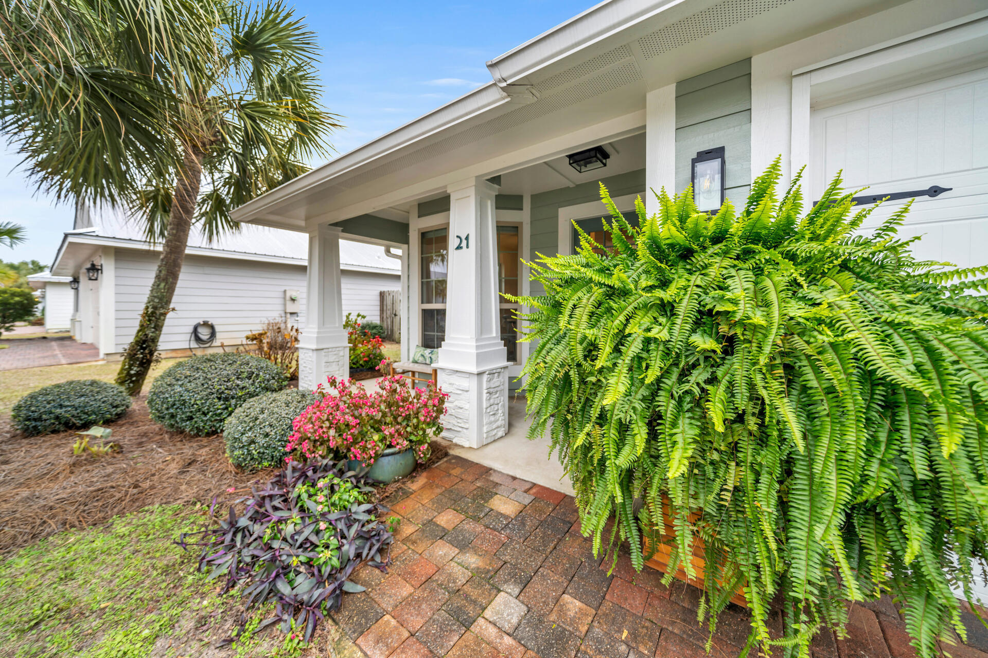 EAGLE BAY - Residential