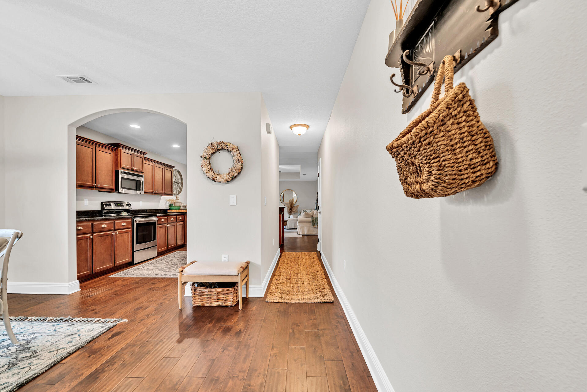 EAGLE BAY - Residential