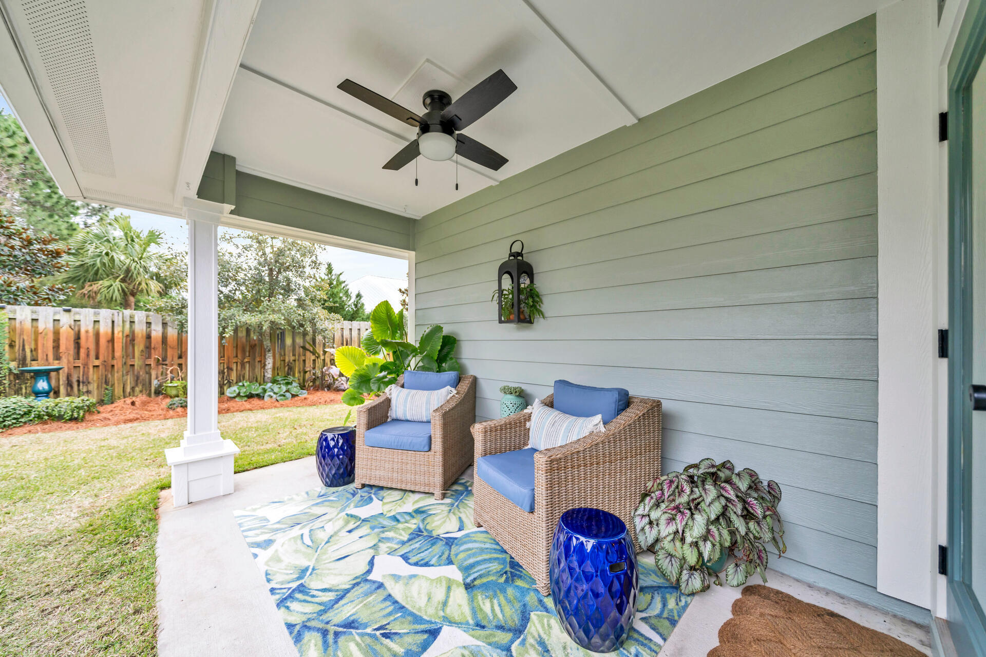 EAGLE BAY - Residential