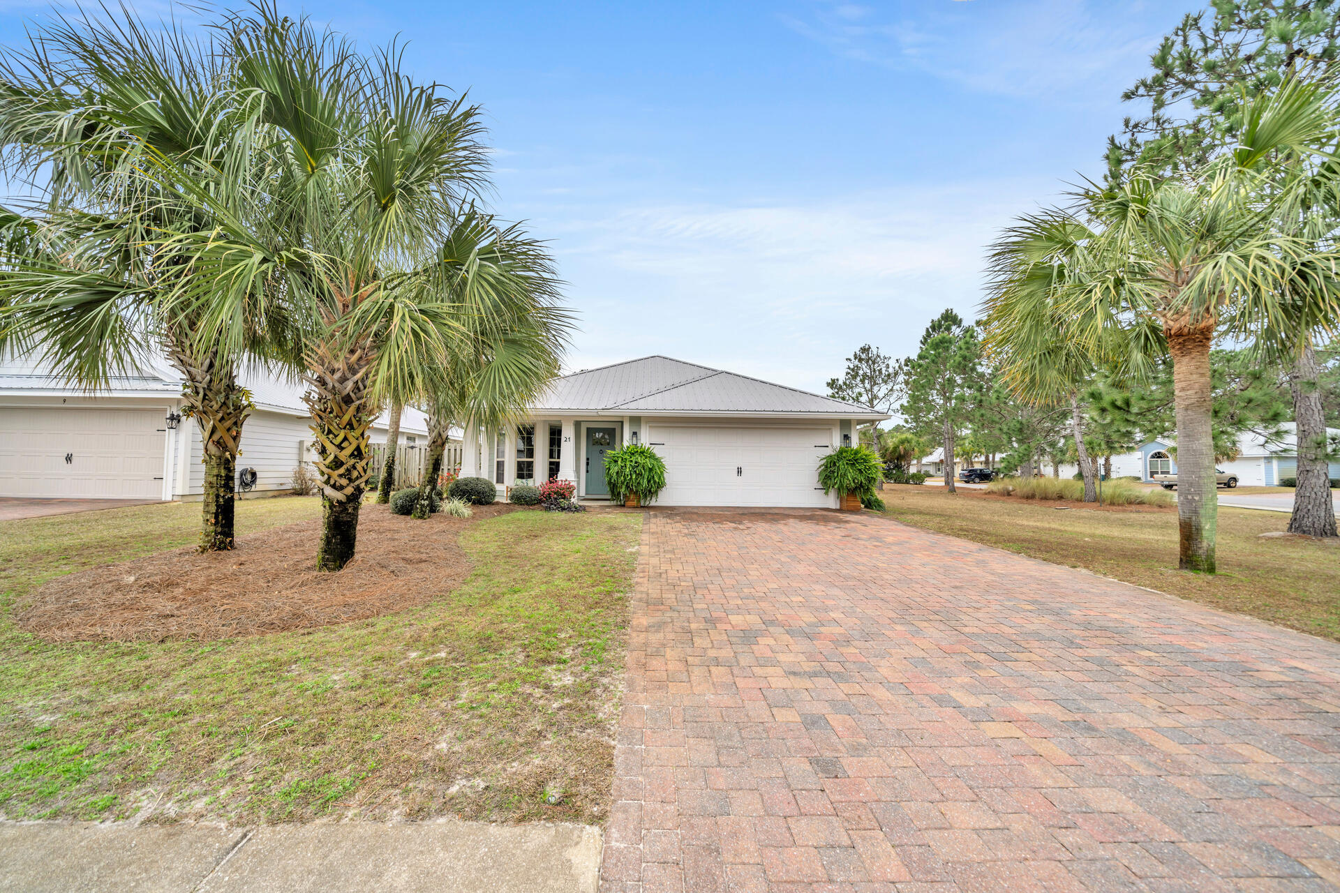 EAGLE BAY - Residential