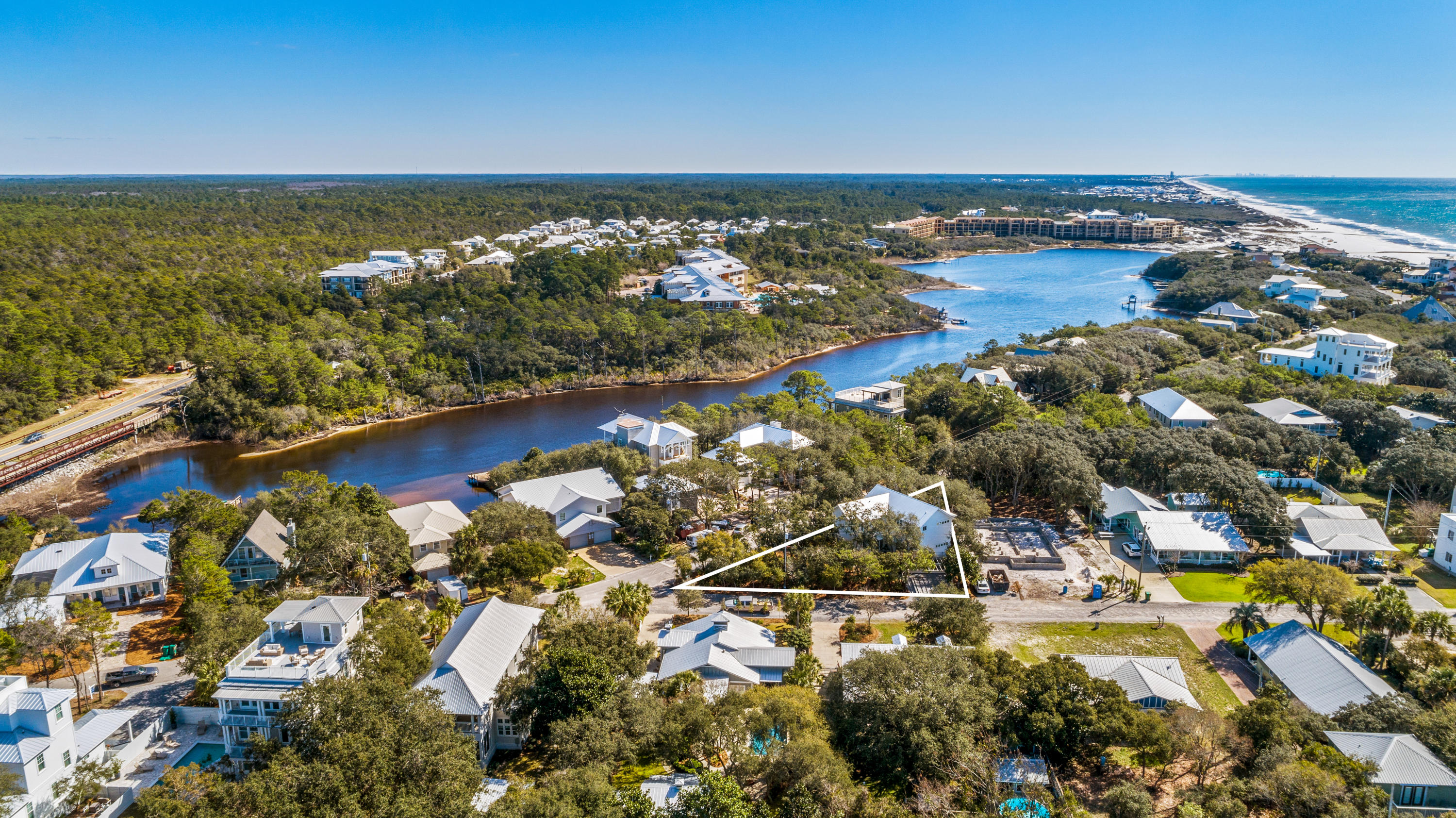 BLUE MOUNTAIN BEACH - Residential