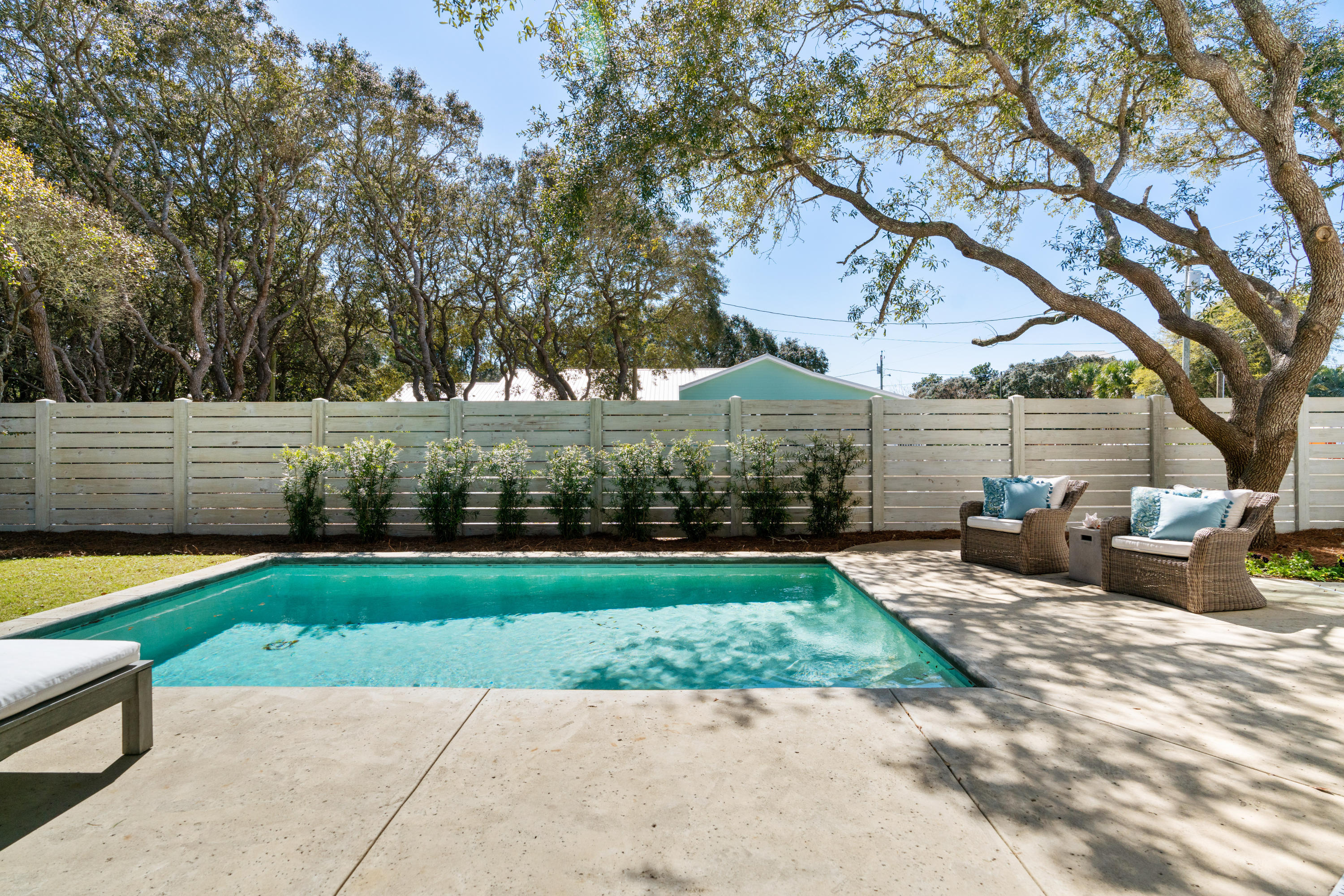 BLUE MOUNTAIN BEACH - Residential