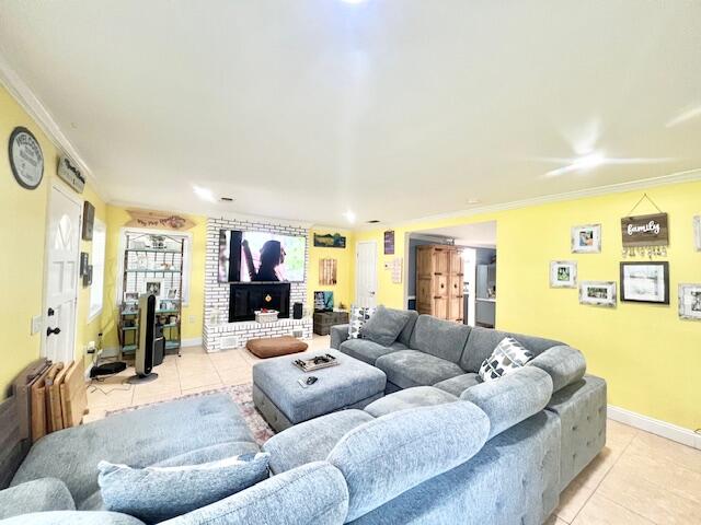 HELMS & ALLEN - Residential Lease