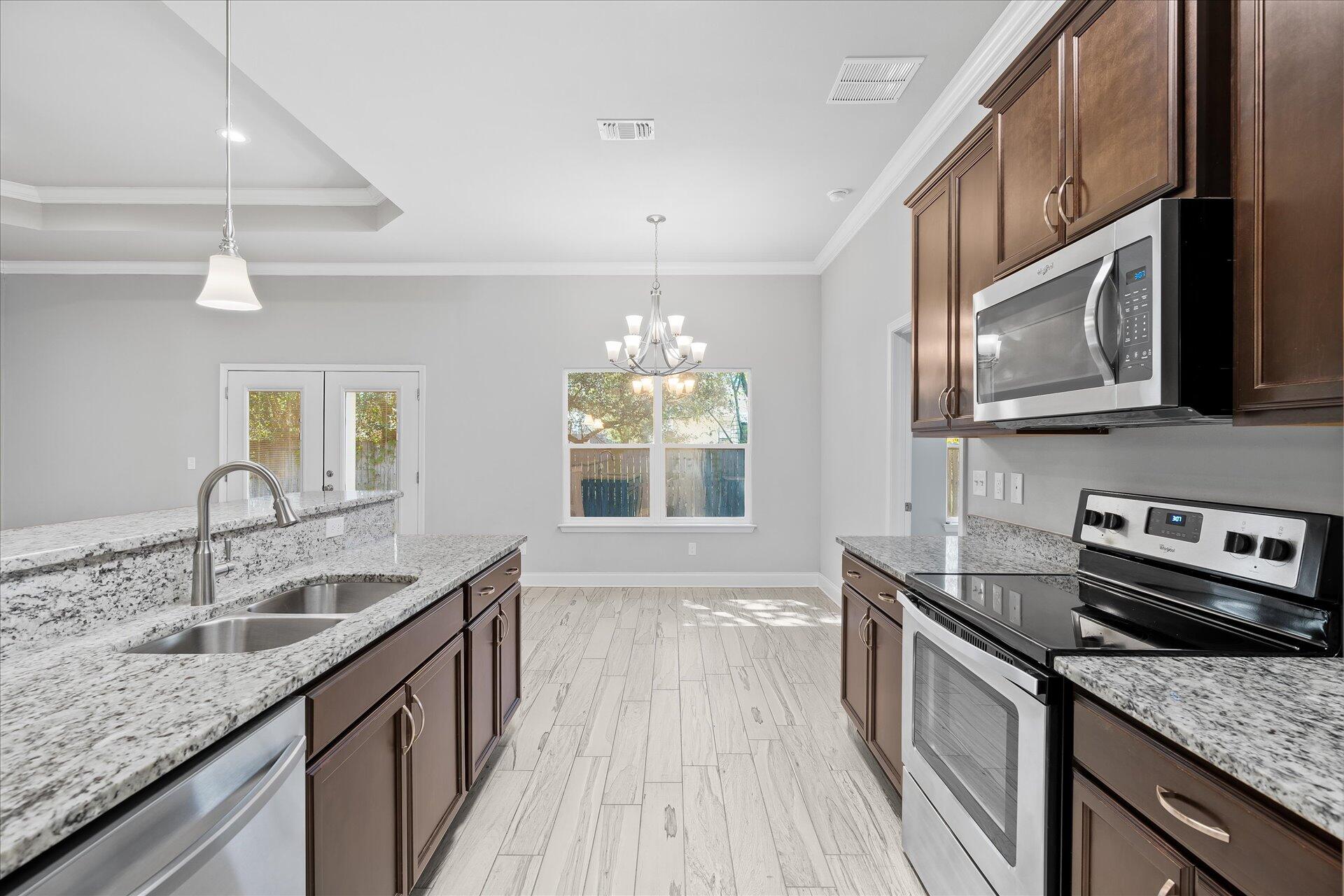 SEASHORE VILLAGE - Residential