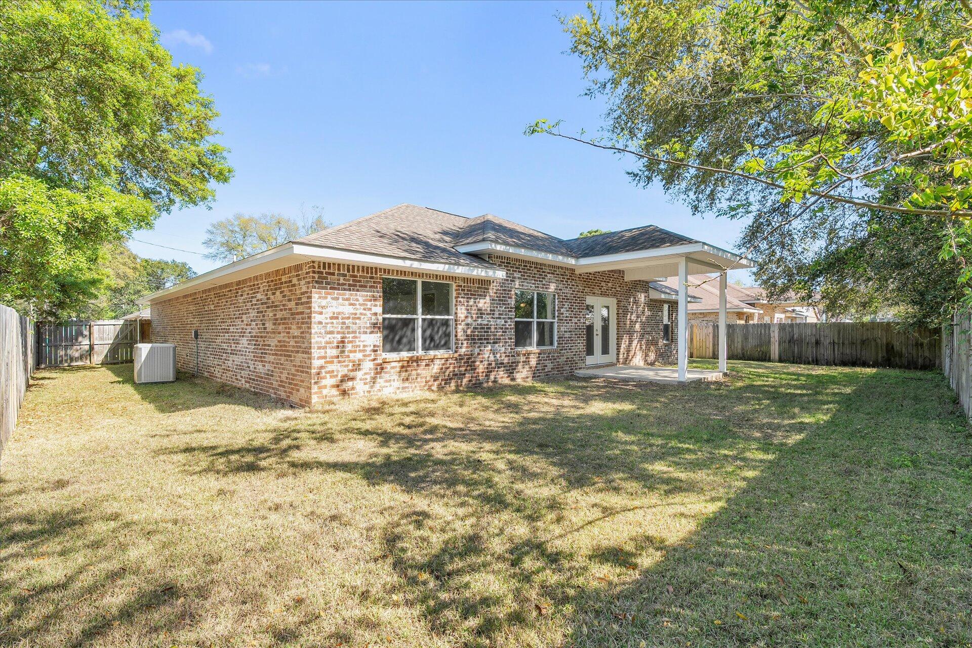 SEASHORE VILLAGE - Residential