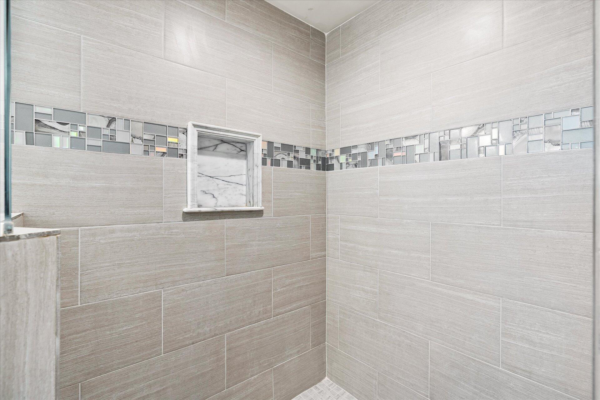 SEASHORE VILLAGE - Residential