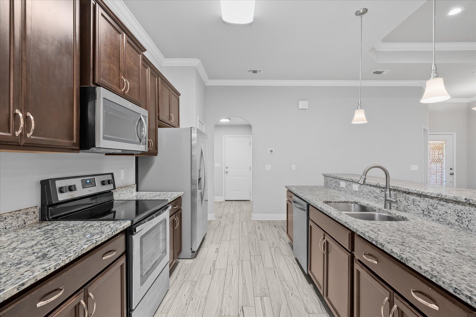 SEASHORE VILLAGE - Residential