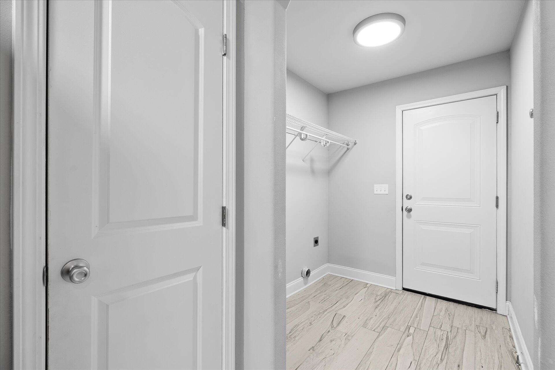 SEASHORE VILLAGE - Residential