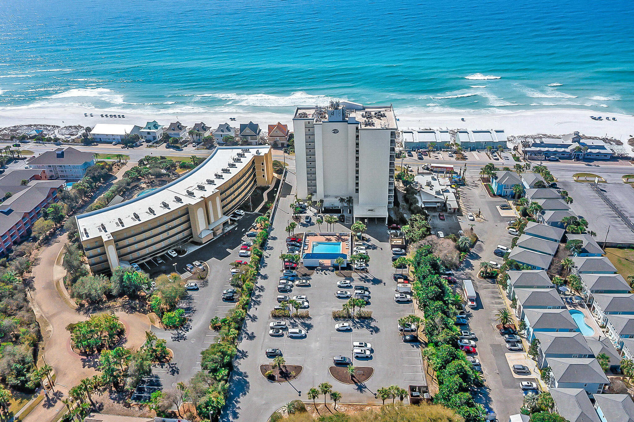 LEEWARD KEY - Residential