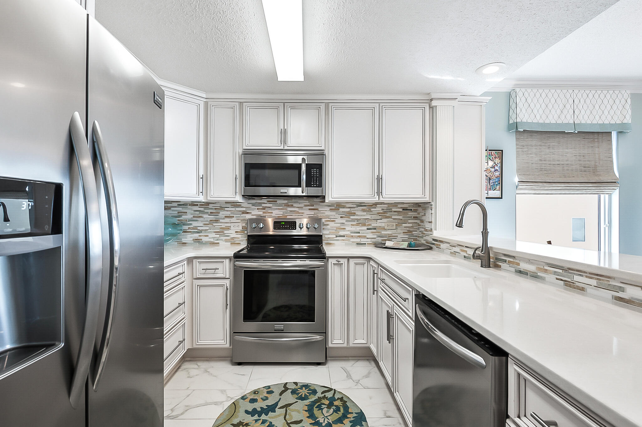 LEEWARD KEY - Residential