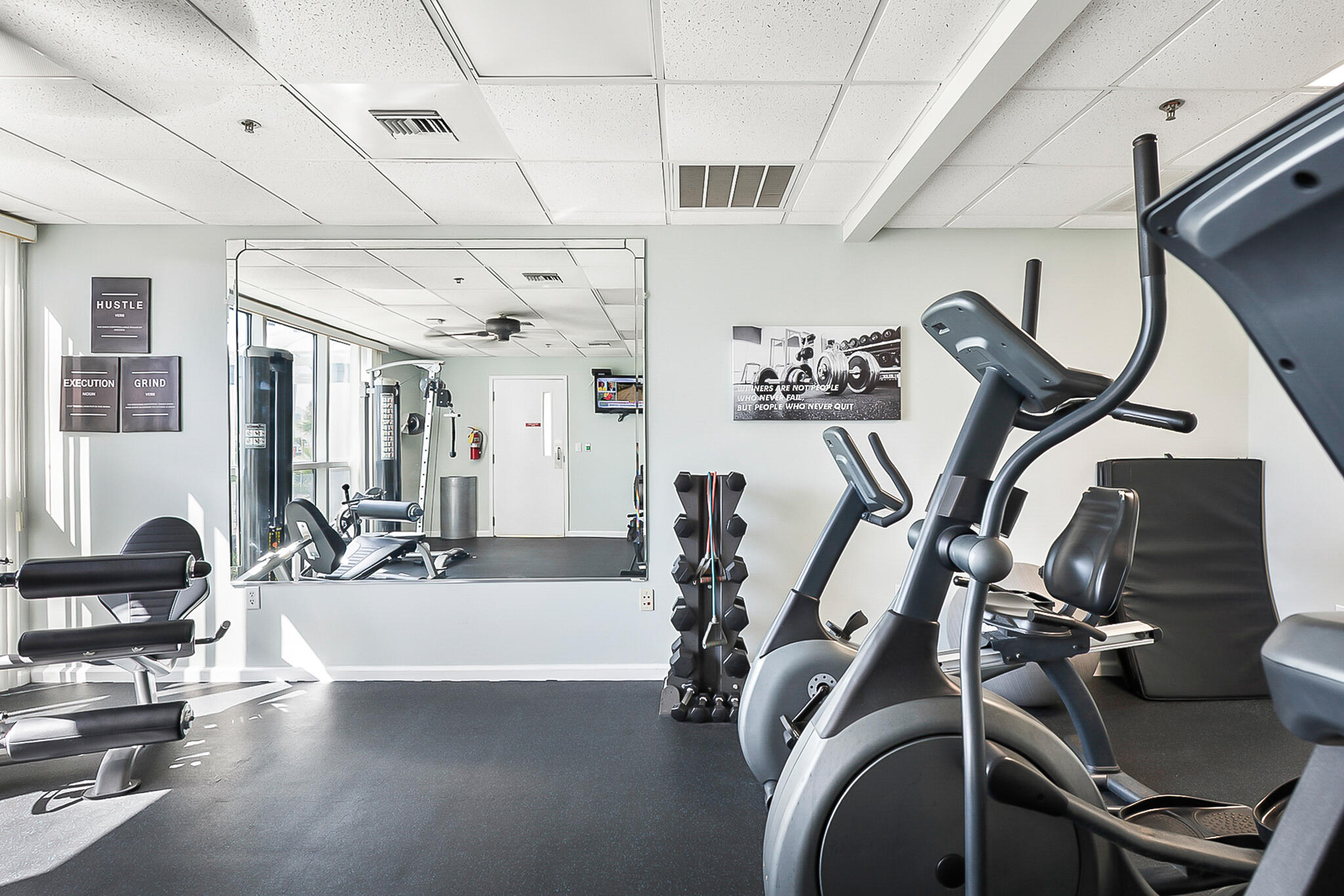 LEEWARD KEY - Residential