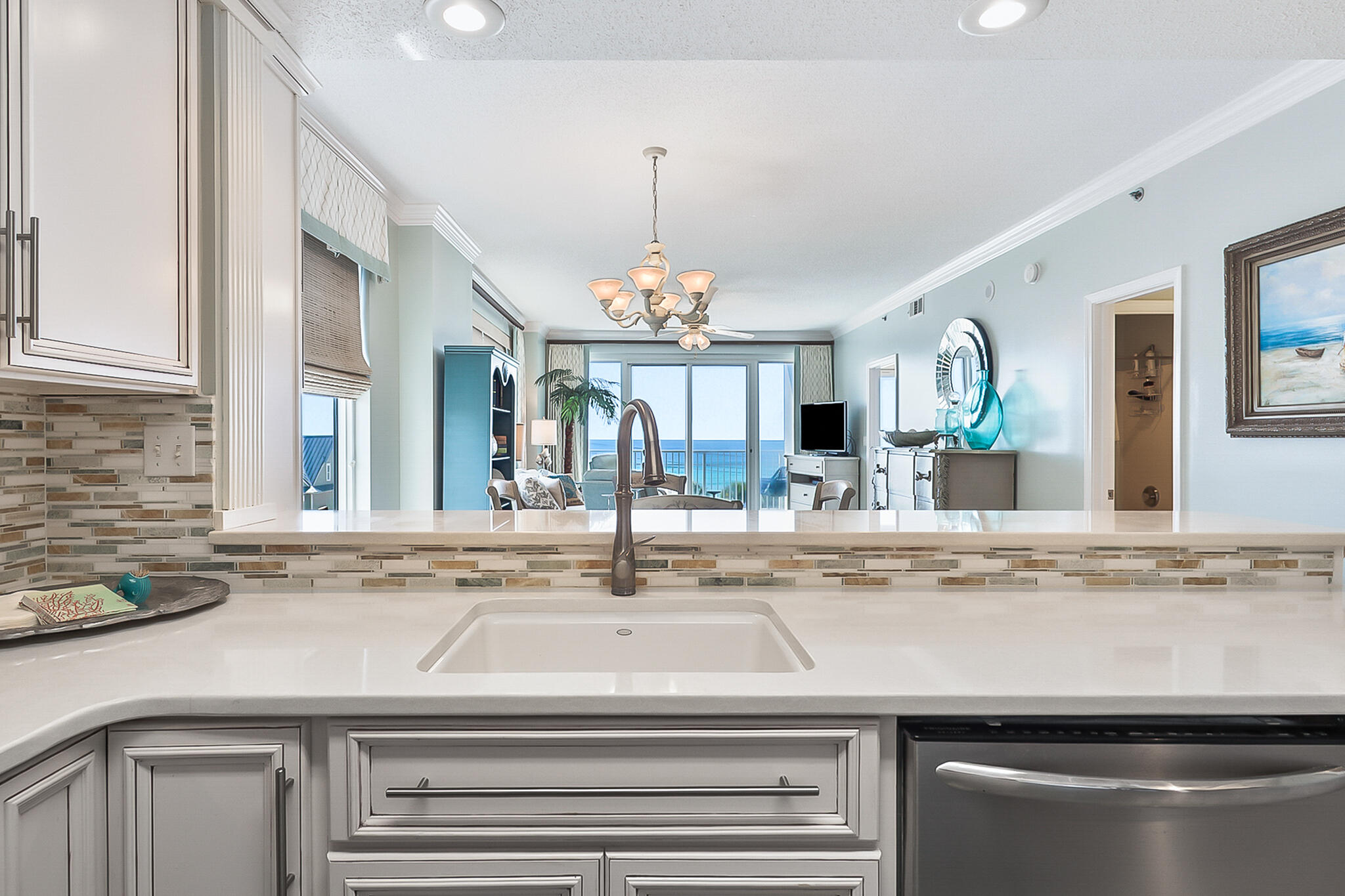 LEEWARD KEY - Residential