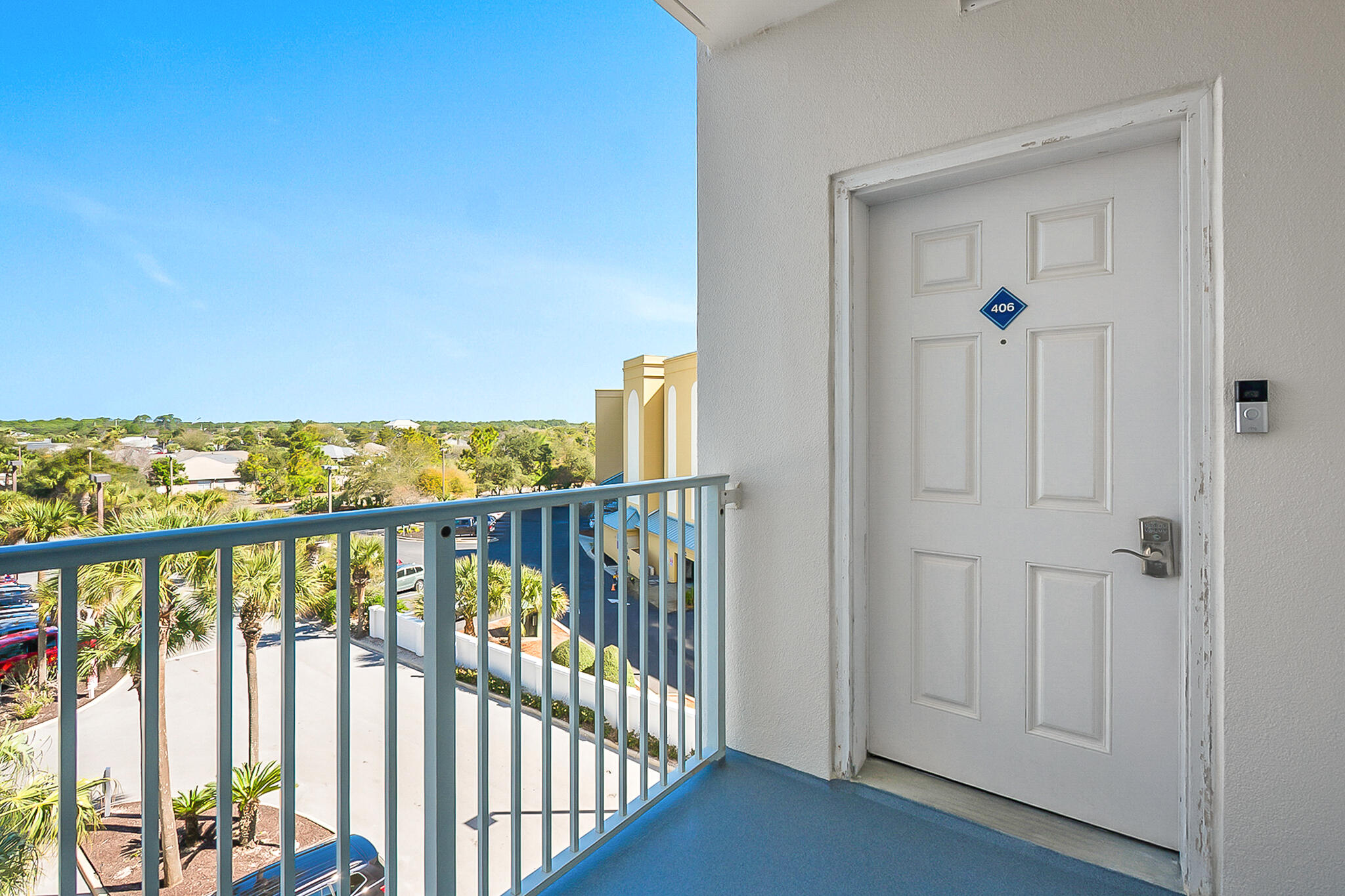 LEEWARD KEY - Residential