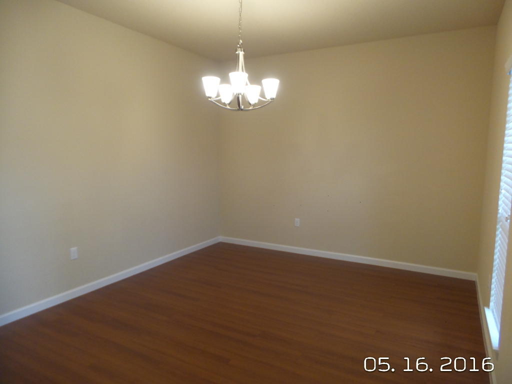 DUGGAN POND ESTATES - Residential Lease