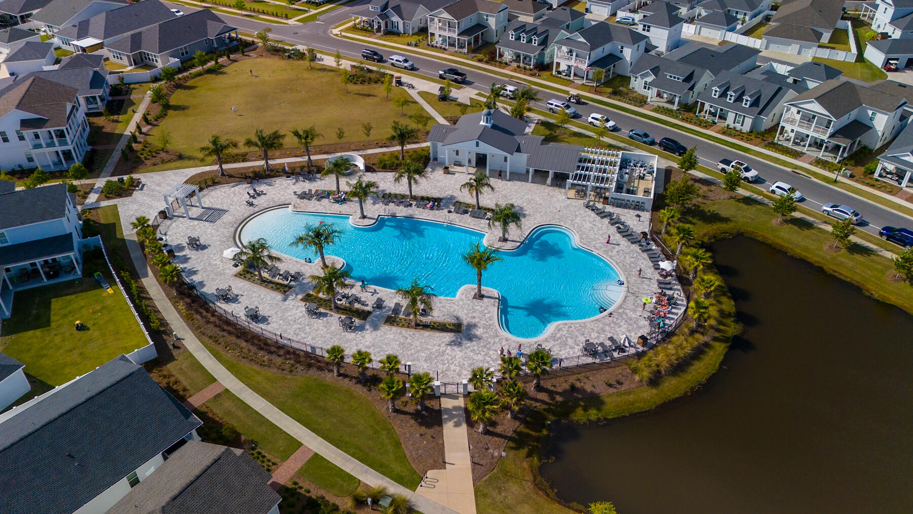 SWEET BAY - Residential