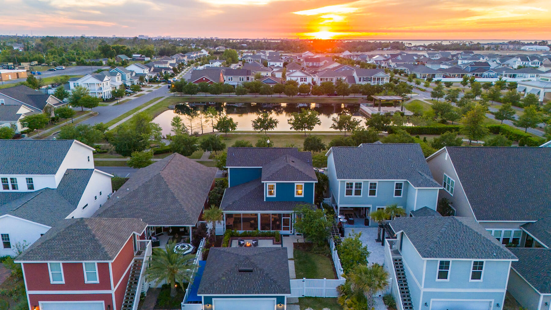 SWEET BAY - Residential